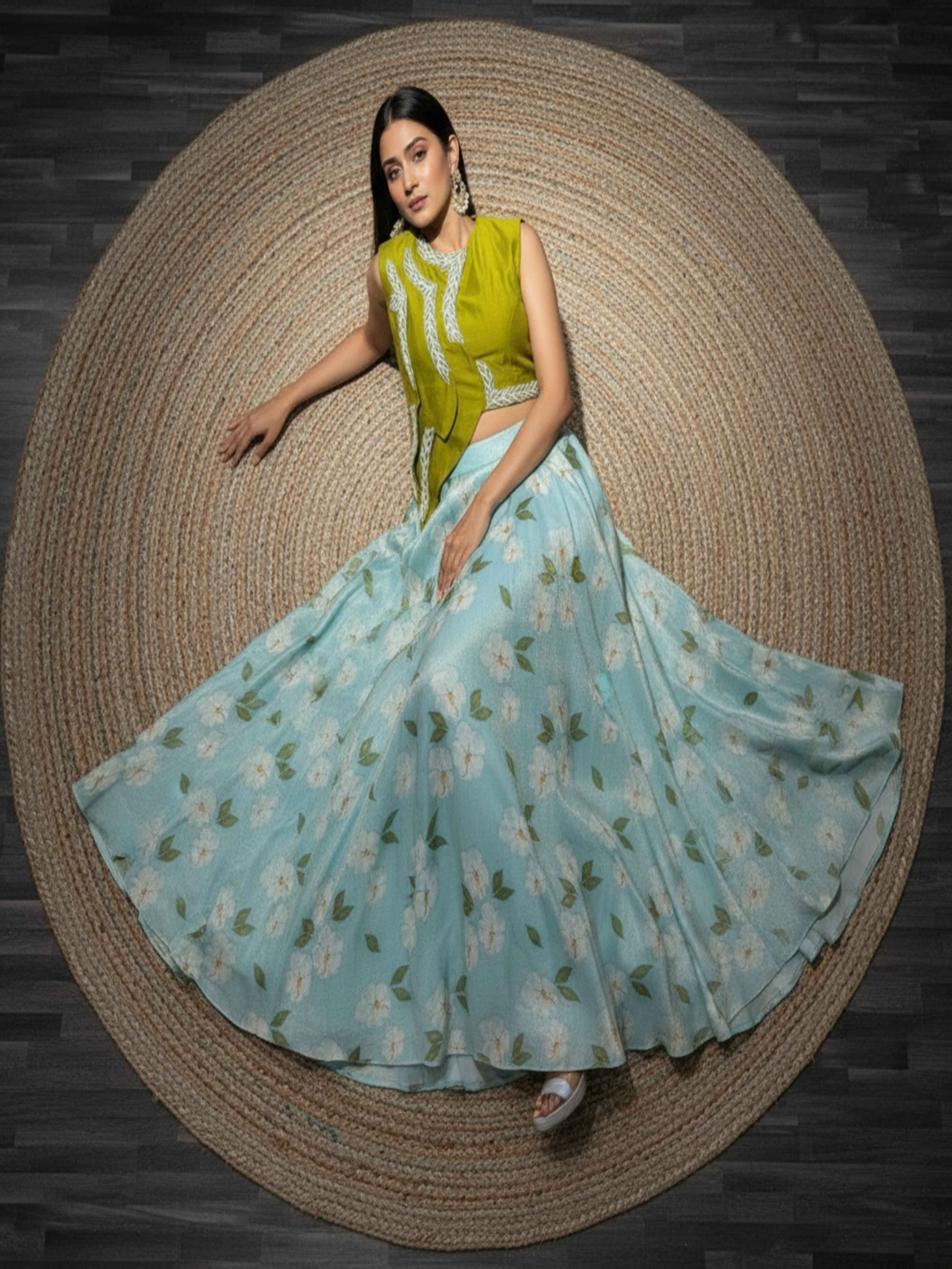 Neelima-Floral Lehenga Set